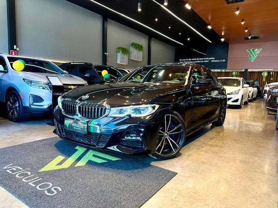 BMW 330i 2.0 16V TURBO GASOLINA M SPORT AUTOMÁTICO
